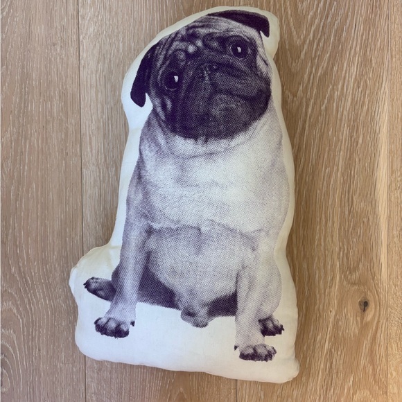 Areaware Fauna 100% Organic Cotton PUG throw pillow - Picture 1 of 5